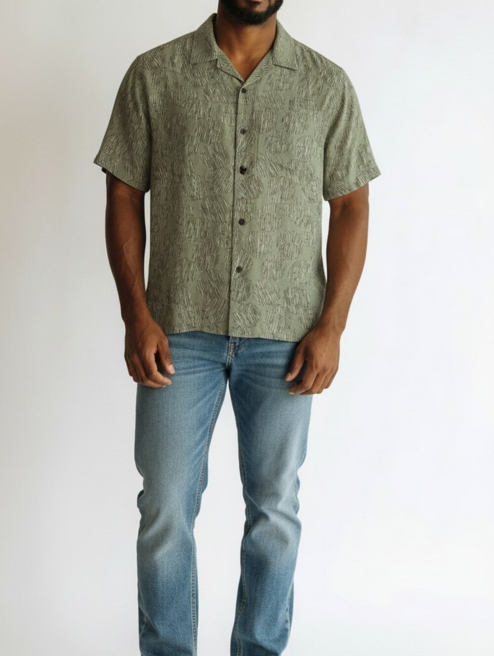 George Olive Short-Sleeve Button-Down Shirt